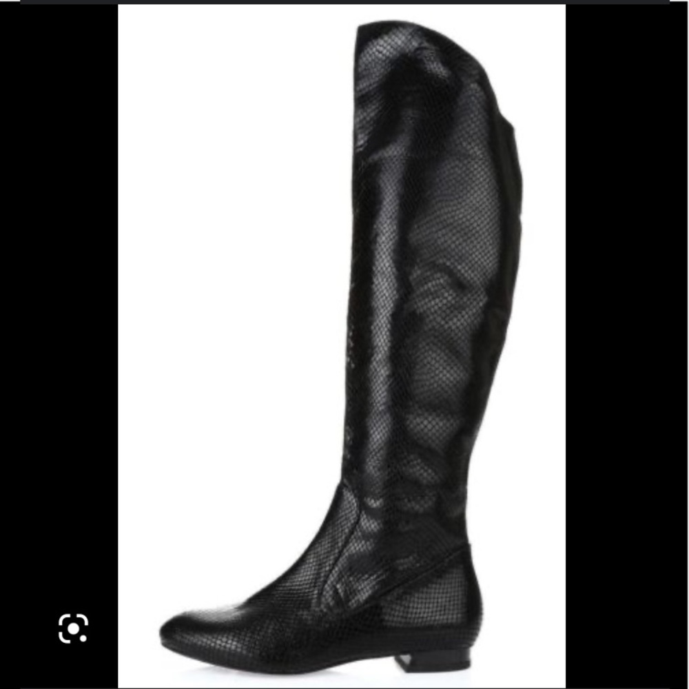 VIA SPIGA NWT PYTHON EMBOSSED REAL LEATHER OVER THE KNEE BLACK BOOTS
